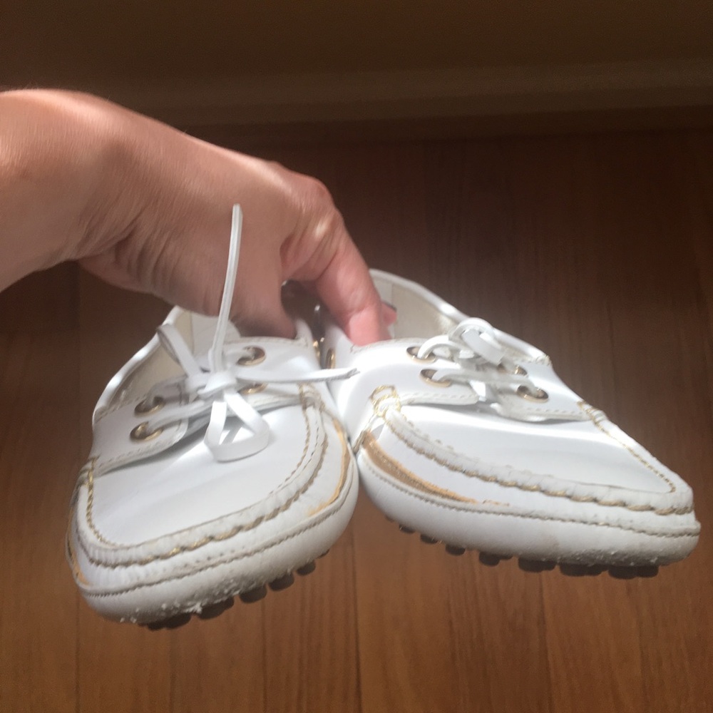 Tod's white loafers (driving shoes) - Picture 6 of 8